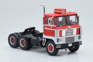 White 7400 Raudonas Sidabrinis IXO 1:43 TR170 Metalas - nuotrauka 3 iš 5