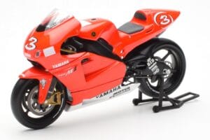Yamaha YZR-M1 Marlboro Yamaha Team #3 M. Biaggi MotoGP 2002 Minichamps 1:12 122026303 Metalas - nuotrauka 2 iš 4