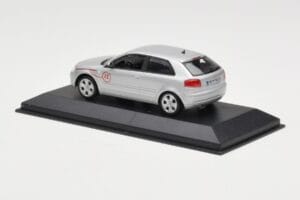 Audi A3 8P Sidabras Prototipas Minichamps 1:43 5010503013 Metalas - nuotrauka 3 iš 4