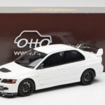 Mitsubishi Lancer Evo VIII MR FQ-400 Baltas Otto 1:18 - image 6 of 6