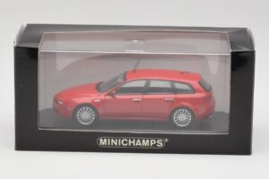 Alfa Romeo 159 Sportwagon Alfa Raudonas Minichamps 1:43 400120511 Metalas - nuotrauka 4 iš 4