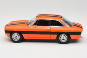 Alfa Romeo 2000 GTV Oranžinis Norev 1:18 187918 Metalas - nuotrauka 4 iš 8
