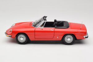 Alfa Romeo 2000 Spider Raudonas Minichamps 1:18 180120930 Metalas - nuotrauka 4 iš 8
