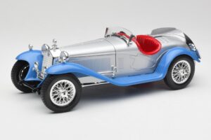Alfa Romeo 2300 Spider Sidabriškai Mėlynas Bburago 1:18 3008 Metalas