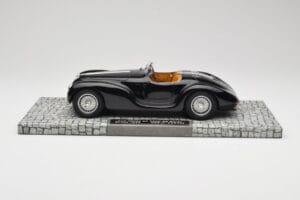 Alfa Romeo 6C 2500 SS Corsa Spider Juodas Minichamps 1:18 107120231 Metalas - nuotrauka 3 iš 6