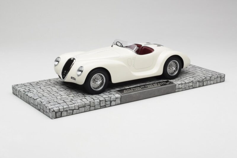 Alfa Romeo 6C 2500 SS Corsa Spider Baltas Minichamps 1:18 107120232 Derva