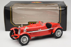 Alfa Romeo 8C 2300 Monza Raudonas Bburago 1:18 3014 Metalas - nuotrauka 6 iš 6