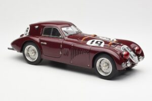 Alfa Romeo 8C 2900 B Speciale #19 24 Hours of Le Mans 1938 CMC 1:18 M-111 Metalas - nuotrauka 4 iš 6