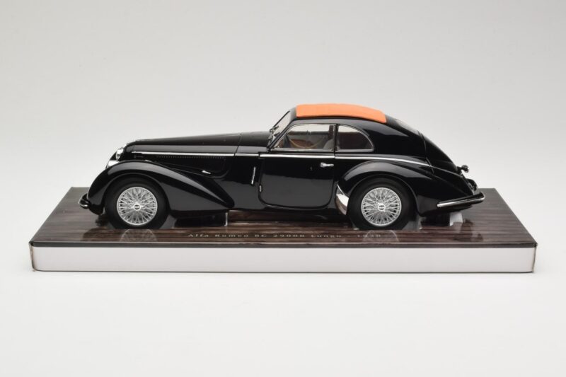Alfa Romeo 8C 2900B Lungo Juodas Minichamps 1:18 100120421 Metalas