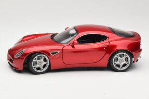 Alfa Romeo 8C Competizione Raudonas Bburago 1:18 18-11021 Metalas - nuotrauka 4 iš 8
