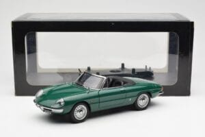Alfa Romeo Duetto Spider Žalias AUTOart 1:18 70138 Metalas - nuotrauka 8 iš 8