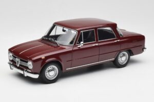Alfa Romeo Giulia 1300 Tamsiai Raudonas Minichamps 1:18 180120906 Metalas