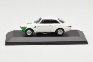 Alfa Romeo Giulia 1300 GTA Junior Baltas Minichamps 1:43 400120601 Metalas