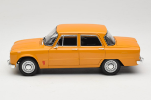 Alfa Romeo Giulia 1300 Super Oranžinis Minichamps 1:18 180120900 Metalas - nuotrauka 4 iš 8