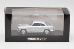 Alfa Romeo Giulietta Sprint Sidabrinis Minichamps 1:43 400120400 Metalas - nuotrauka 4 iš 4