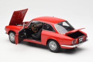 Alfa Romeo GT 1300 Junior LHD Raudonas AUTOart 1:18 70131 Metalas - nuotrauka 5 iš 8