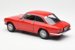 Alfa Romeo GT 1300 Junior LHD Raudonas AUTOart 1:18 70131 Metalas - nuotrauka 7 iš 8