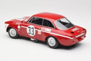 Alfa Romeo GTA 1300 Junior #33 T. Hezemans / G. van Lennep Division 1 Winners 4 Hours of Jarama 1972 Minichamps 1:18 15572123 - nuotrauka 5 iš 6