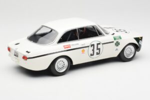 Alfa Romeo GTA 1300 Junior #35 C. Colzani / Pooky / G. Venturi 4 Hours of Jarama 1972 Minichamps 1:18 155721235 Metalas - nuotrauka 2 iš 6