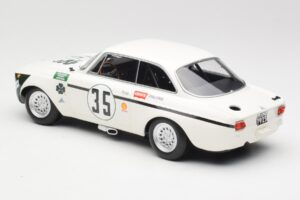 Alfa Romeo GTA 1300 Junior #35 C. Colzani / Pooky / G. Venturi 4 Hours of Jarama 1972 Minichamps 1:18 155721235 Metalas - nuotrauka 5 iš 6