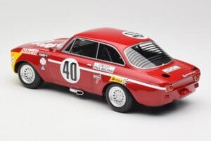 Alfa Romeo GTA 1300 Junior #40 F. Picchi / J-C. Chasseuil Division 1 Winners 12 Hours of Paul Ricard 1971 Minichamps 1:18 155 - nuotrauka 5 iš 6