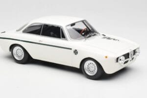 Alfa Romeo GTA 1300 Junior Baltas Minichamps 1:18 155120021 Metalas - nuotrauka 4 iš 6