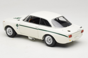 Alfa Romeo GTA 1300 Junior Baltas Minichamps 1:18 100120501 Metalas - nuotrauka 7 iš 8
