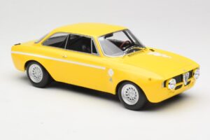 Alfa Romeo GTA 1300 Junior Geltonas Minichamps 1:18 155120024 Metalas - nuotrauka 2 iš 6