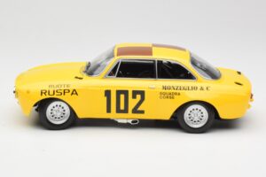 Alfa Romeo GTA 1300 #102 Squadra Corse R. Zanetti / M. Ruspa / Monzeglio Targa Florio 1971 Minichamps 1:18 155711202 Metalas - nuotrauka 3 iš 6