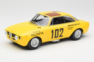 Alfa Romeo GTA 1300 #102 Squadra Corse R. Zanetti / M. Ruspa / Monzeglio Targa Florio 1971 Minichamps 1:18 155711202 Metalas