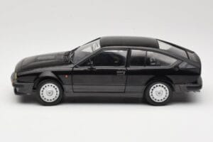 Alfa Romeo GTV6 Juodas Solido 1:18 S1802302 Metalas - nuotrauka 4 iš 8