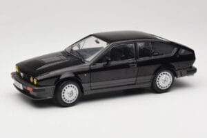 Alfa Romeo GTV6 Juodas Solido 1:18 S1802302 Metalas