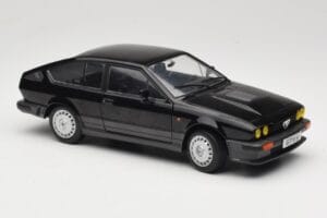 Alfa Romeo GTV6 Juodas Solido 1:18 S1802302 Metalas - nuotrauka 6 iš 8
