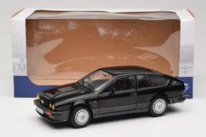 Alfa Romeo GTV6 Juodas Solido 1:18 S1802302 Metalas - nuotrauka 8 iš 8