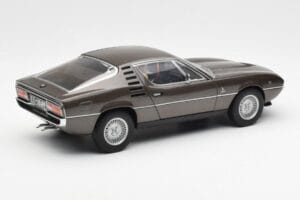 Alfa Romeo Montreal Rudas Metalinis AUTOart 1:18 70173 Metalas - nuotrauka 3 iš 8