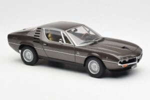 Alfa Romeo Montreal Rudas Metalinis AUTOart 1:18 70173 Metalas - nuotrauka 6 iš 8