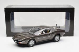 Alfa Romeo Montreal Rudas Metalinis AUTOart 1:18 70173 Metalas - nuotrauka 8 iš 8