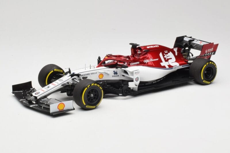 Alfa Romeo Racing C38 #7 K. Raikkonen F1 2019 Minichamps 1:18 110190007 Metalas