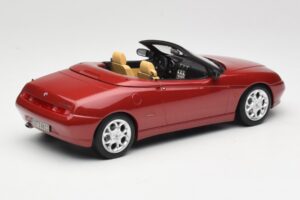 Alfa Romeo Spider 916 Proteo Red Metallic Norev 1:18 187854 Metalas - nuotrauka 2 iš 6