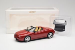 Alfa Romeo Spider 916 Proteo Red Metallic Norev 1:18 187854 Metalas - nuotrauka 6 iš 6