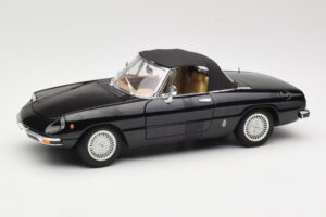 Alfa Romeo Spider 916 Veloce Juodas Ricko 1:18 32107 Metalas