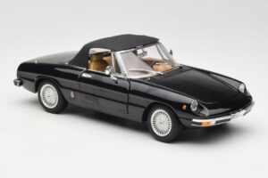 Alfa Romeo Spider 916 Veloce Juodas Ricko 1:18 32107 Metalas - nuotrauka 6 iš 8