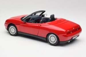 Alfa Romeo Spider 916 Alfa Raudonas Maisto 1:18 50278 Metalas - nuotrauka 7 iš 8