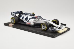 AlphaTauri Honda AT01 #10 P. Gasly Winner Italian GP 2020 Minichamps 1:18 117200810 Metalas - nuotrauka 4 iš 6
