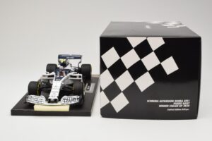 AlphaTauri Honda AT01 #10 P. Gasly Winner Italian GP 2020 Minichamps 1:18 117200810 Metalas - nuotrauka 6 iš 6