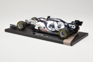 AlphaTauri Honda AT01 #26 D. Kvyat Italian GP 2020 Minichamps 1:18 117200826 Metalas - nuotrauka 5 iš 6