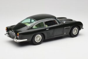 Aston Martin DB5 California Šalavijų Žalia Chrono 1:18 H1001 Metalas - nuotrauka 3 iš 8