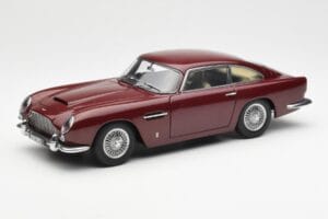 Aston Martin DB5 Dubonnet Raudonas AUTOart 1:18 70213 Metalas
