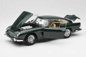 Aston Martin DB5 RHD Žalias AUTOart 1:18 70024 Metalas - nuotrauka 2 iš 8