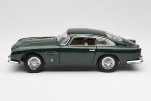 Aston Martin DB5 RHD Žalias AUTOart 1:18 70024 Metalas - nuotrauka 4 iš 8
